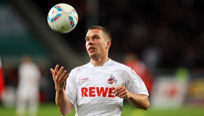 九游手游官网-日本队战术调整，效果立竿见影！，日本国家队战术